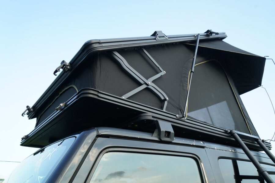 Gimago Hard Shell Rooftop Tent – Quick Open, Lightweight Aluminum for 2-3 People - Image 5