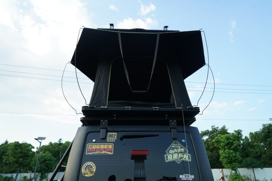 Gimago Hard Shell Rooftop Tent – Quick Open, Lightweight Aluminum for 2-3 People - Image 4